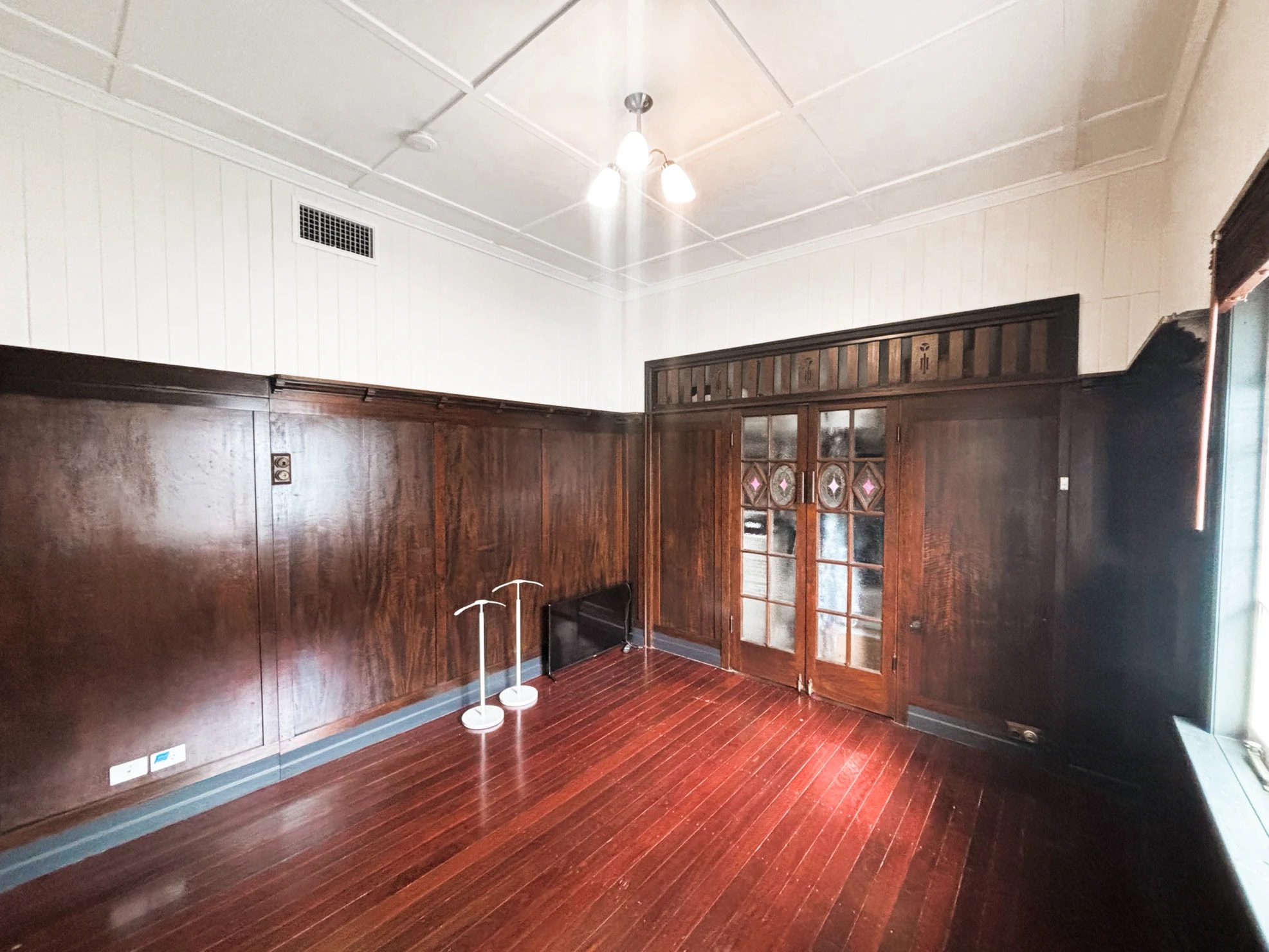 741 Logan Road, Greenslopes for lease Interior Photo- Image 1 of 7