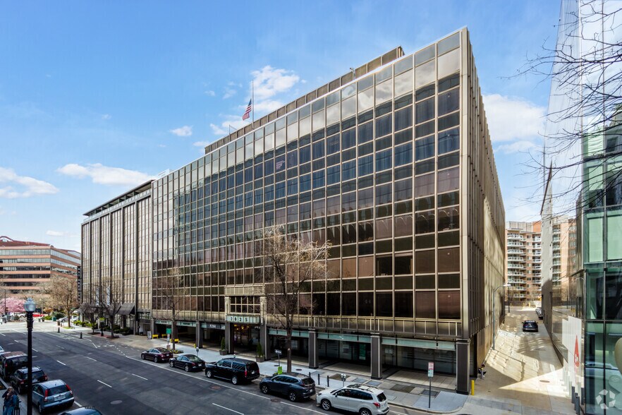 2025 M St NW, Washington, DC à louer - Photo du bâtiment - Image 1 de 8