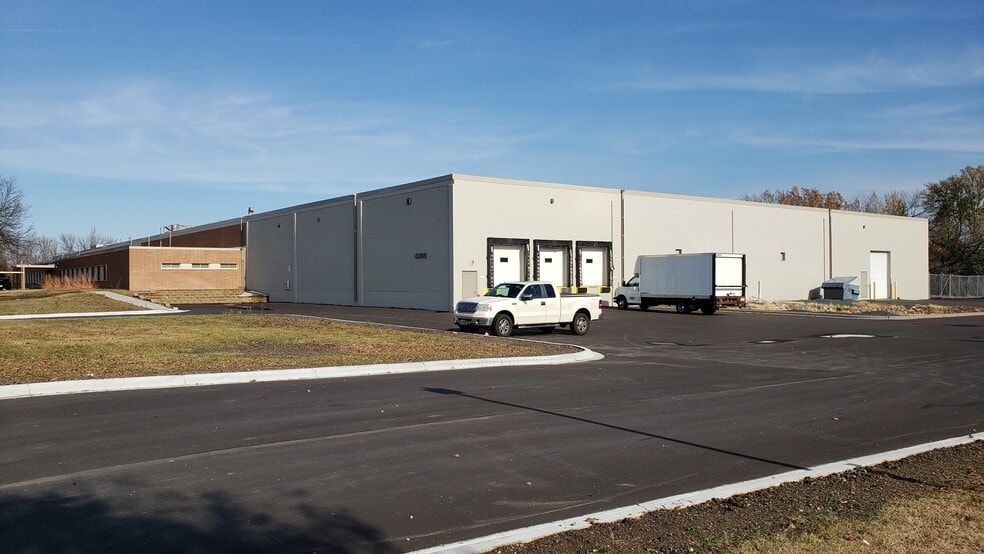 4300 N Quebec Ave, Minneapolis, MN for lease - Building Photo - Image 3 of 8