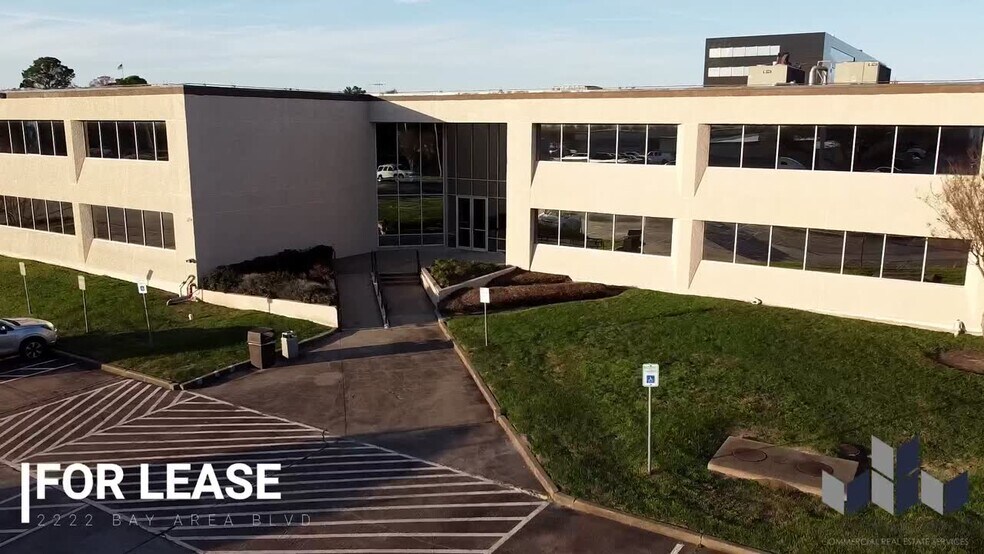 2222 Bay Area Blvd, Houston, TX à louer - Vidéo sur l’inscription commerciale - Image 2 de 7