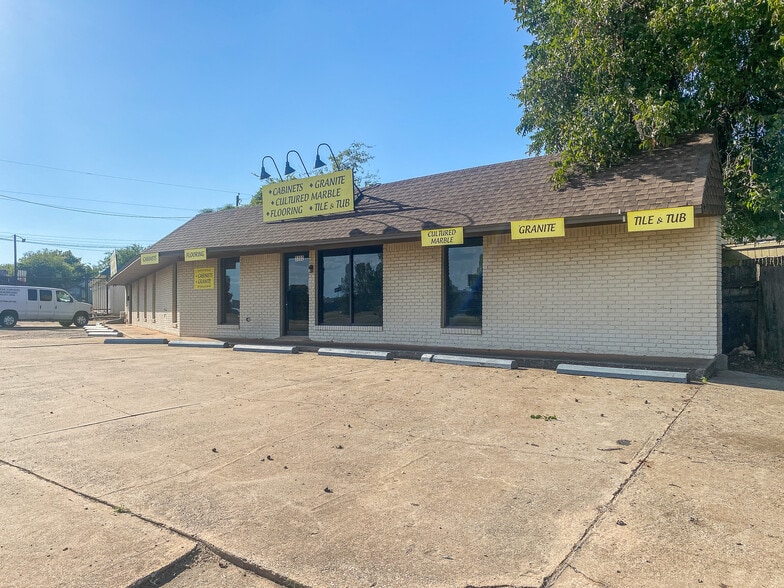 3302 Kell Blvd, Wichita Falls, TX for sale - Building Photo - Image 3 of 3
