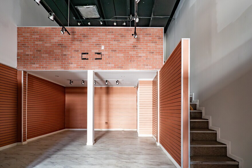 7101 N Miami Ave, Miami, FL à louer - Photo du bâtiment - Image 2 de 20