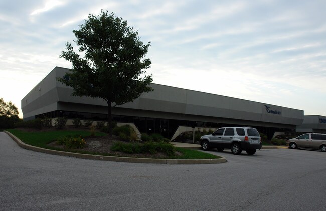 Plus de détails pour 1400 Airport North Office Park, Fort Wayne, IN - Local d'activités à louer
