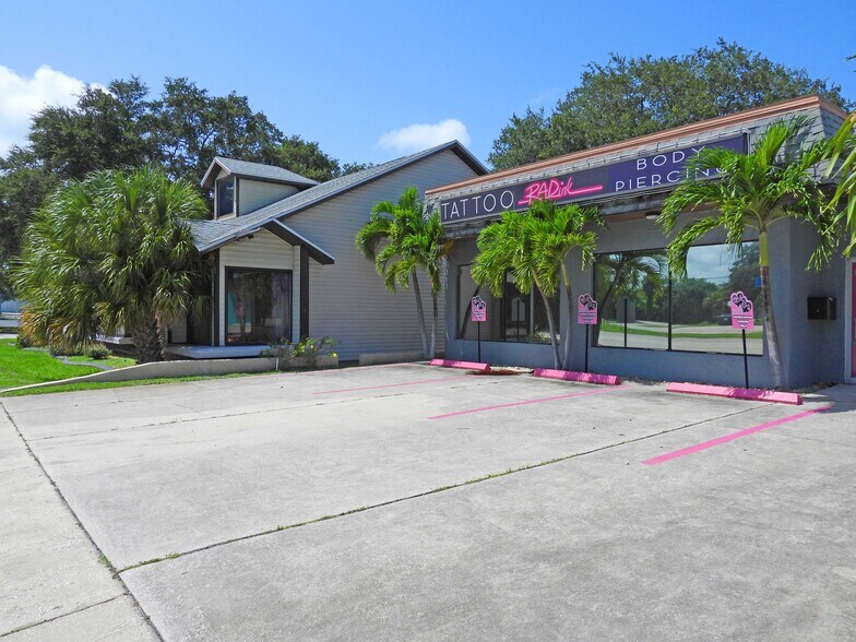 760 W New Haven Ave, Melbourne, FL à vendre - Photo du bâtiment - Image 3 de 10