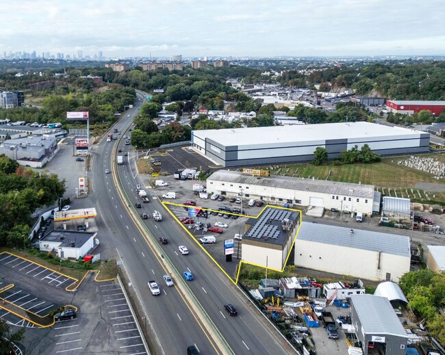 Plus de détails pour 28-32 Osprey Rd, Saugus, MA - Industriel à louer