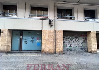 Plus de détails pour Multi-résidentiel à vendre