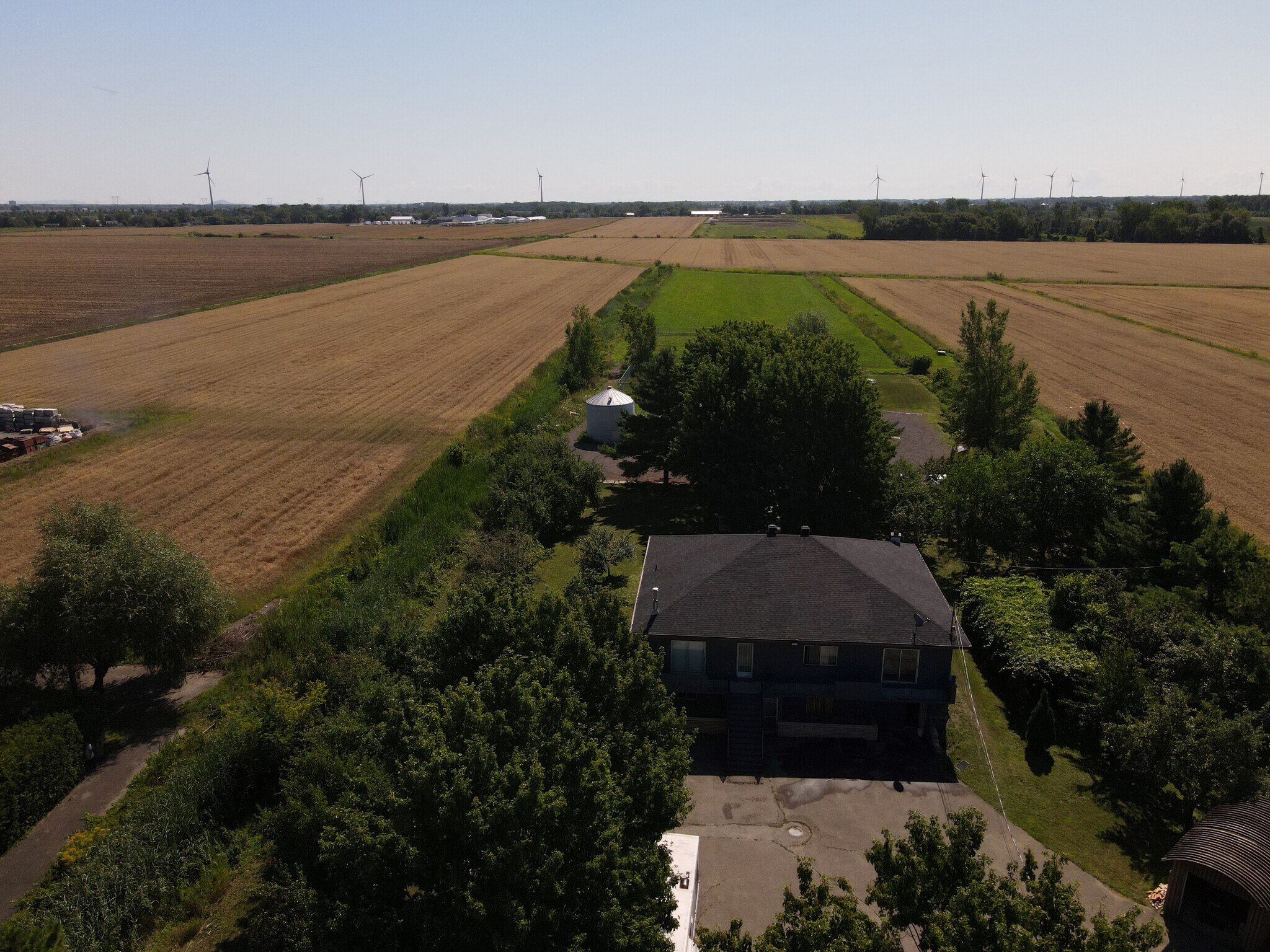 2 Rang Saint-Christophe, Saint-Constant, QC à vendre Photo principale- Image 1 de 5