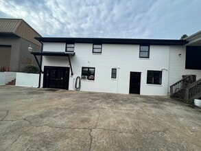 1675 NW Old 41 Hwy, Marietta, GA for lease Interior Photo- Image 1 of 1