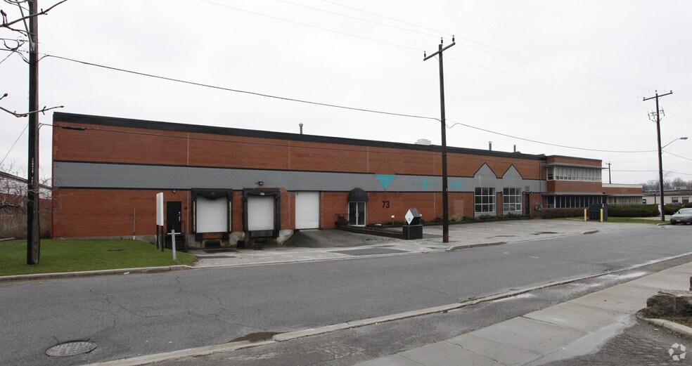 73-77 Samor Rd, Toronto, ON à louer - Photo du bâtiment - Image 2 de 6