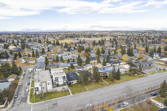 4211 Bow Trl SW, Calgary, AB - aerial  map view - Image1