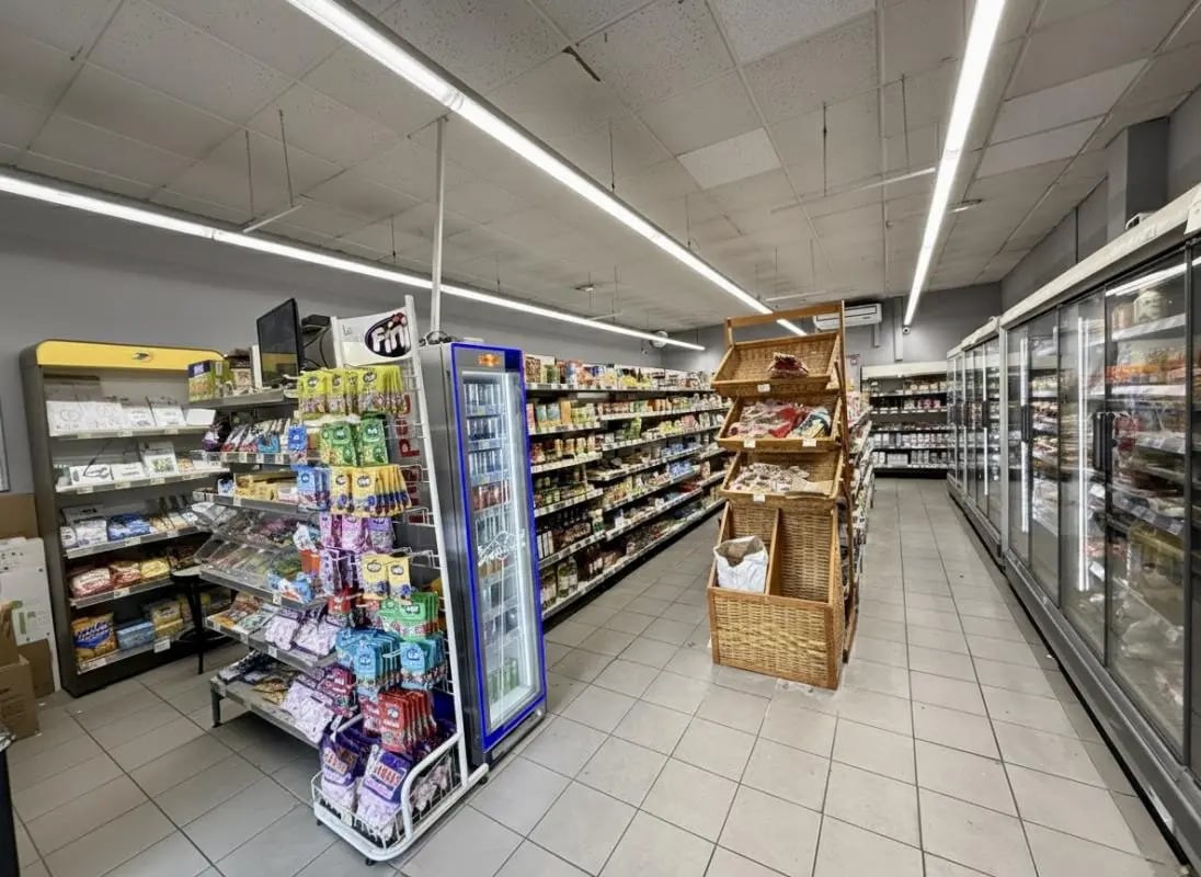 Multifamily in Toulon for sale Primary Photo- Image 1 of 9