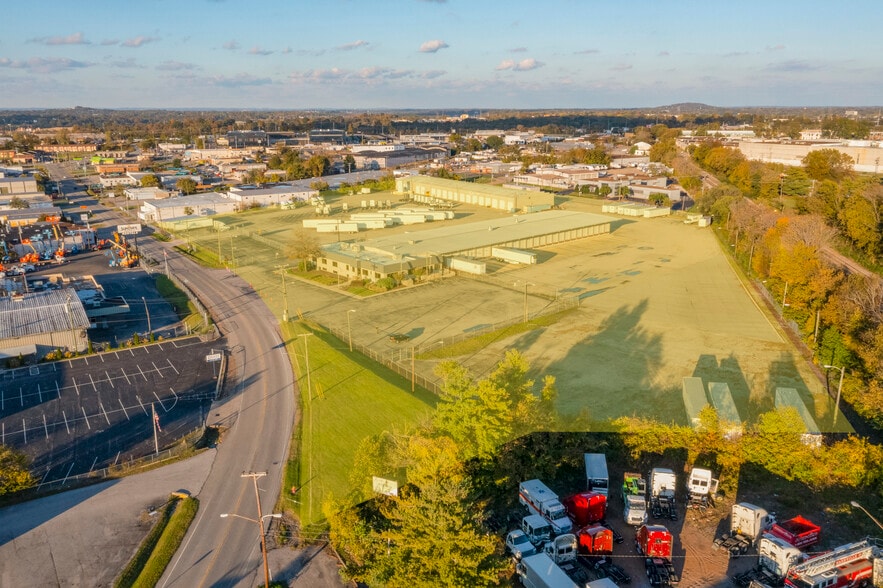 1116 Polk Ave, Nashville, TN for lease - Aerial - Image 2 of 11