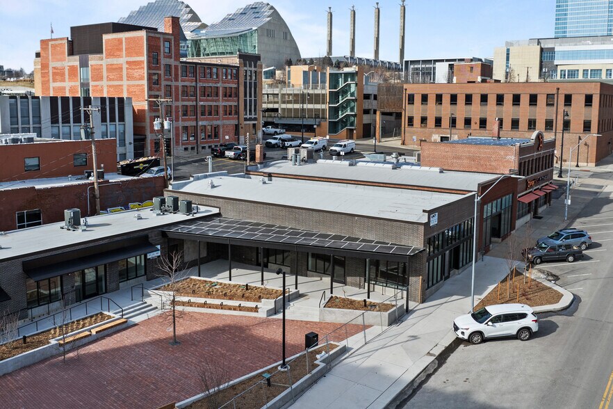 1718 Baltimore Ave, Kansas City, MO à louer - Photo du bâtiment - Image 1 de 15