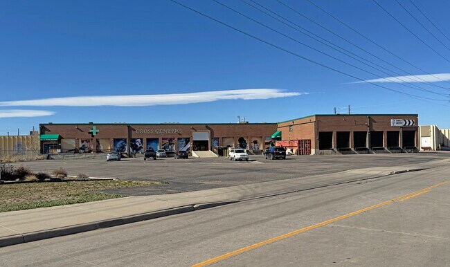Plus de détails pour 4902 E Smith Rd, Denver, CO - Industriel à vendre