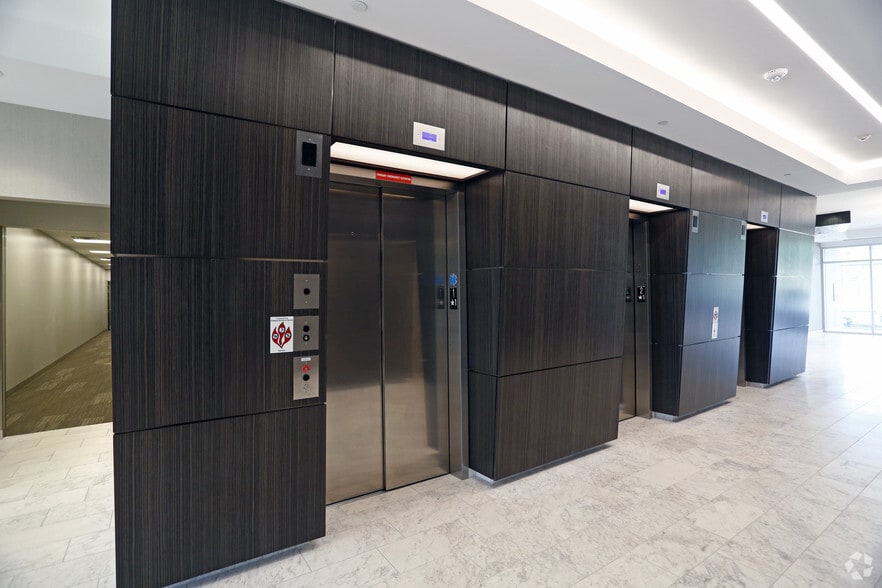 1010 Sync St, Morrisville, NC à louer - Hall d’entrée - Image 3 de 17