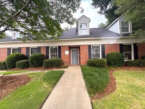 1425 Wynnton Rd, Columbus, GA for lease Interior Photo- Image 1 of 16