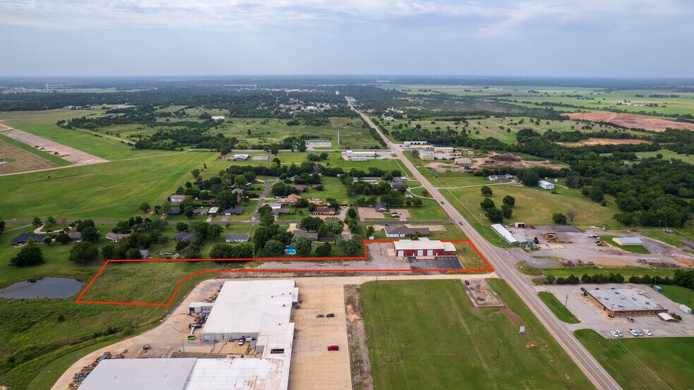 2301 S Highway 77, Pauls Valley, OK à vendre - Photo du bâtiment - Image 3 de 36