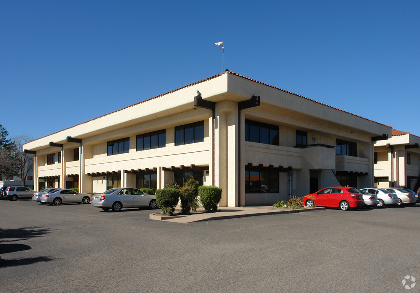 220 S Palisade Dr, Santa Maria, CA for lease - Primary Photo - Image 2 of 6