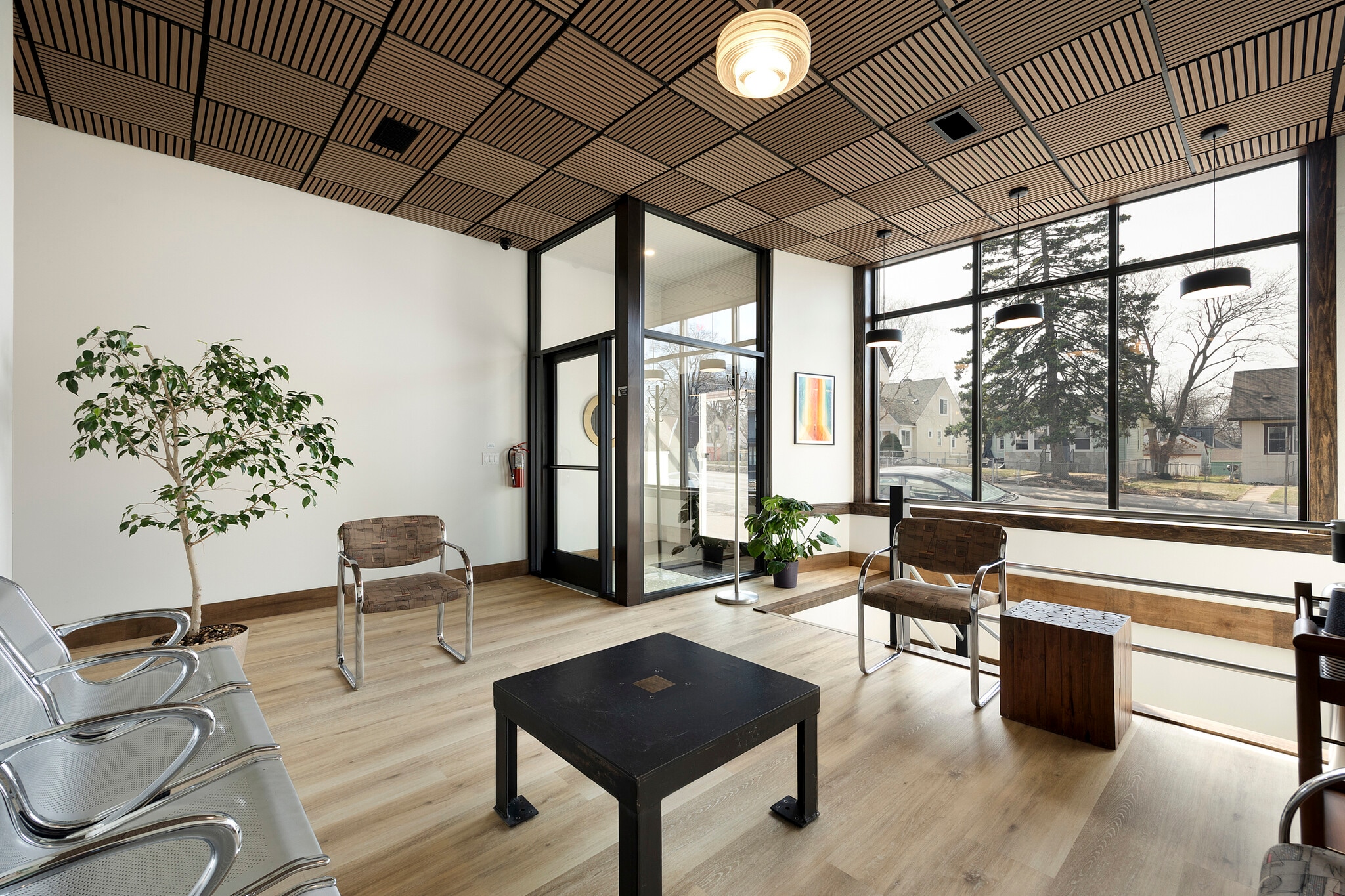 5249 Chicago Ave, Minneapolis, MN for lease Lobby- Image 1 of 12