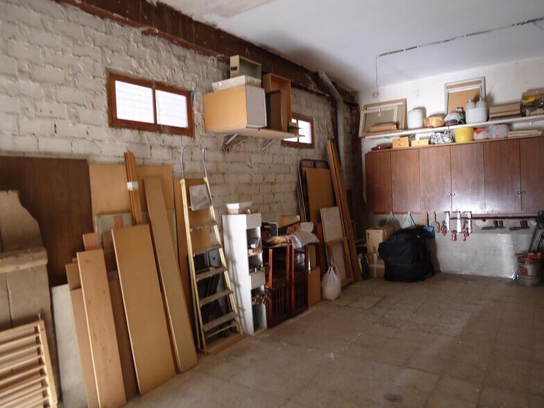 Immeuble residentiel dans Madrid, Madrid à vendre - Photo du bâtiment - Image 2 de 2