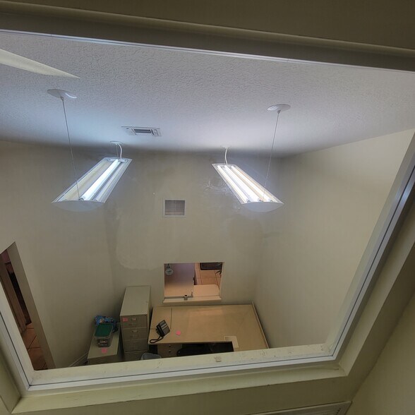 7245 SW 87th Ave, Miami, FL à louer - Photo du bâtiment - Image 3 de 18