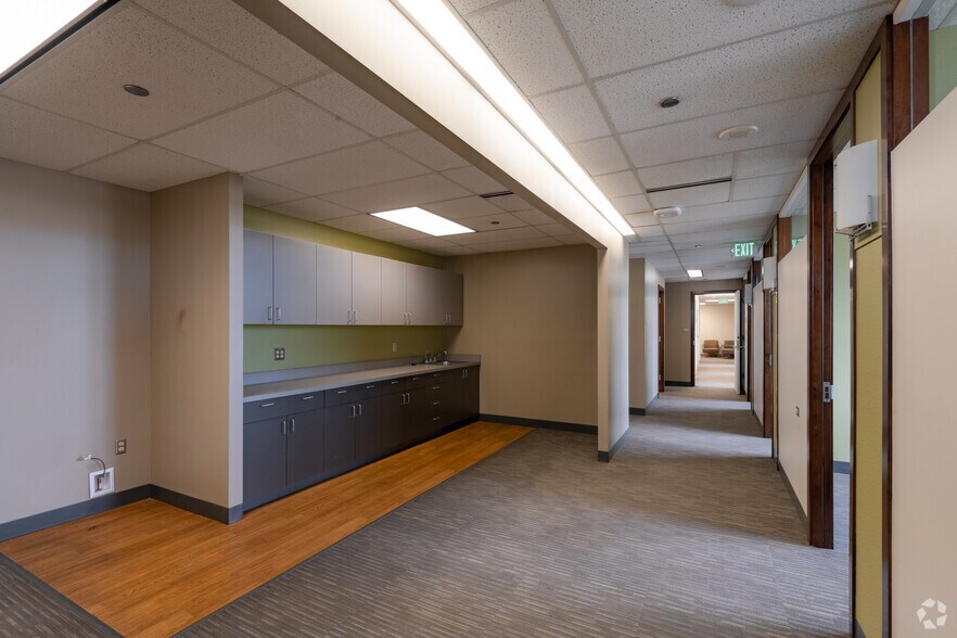 550 17th Ave, Seattle, WA à louer - Numérisation 3D de Matterport - Image 2 de 34