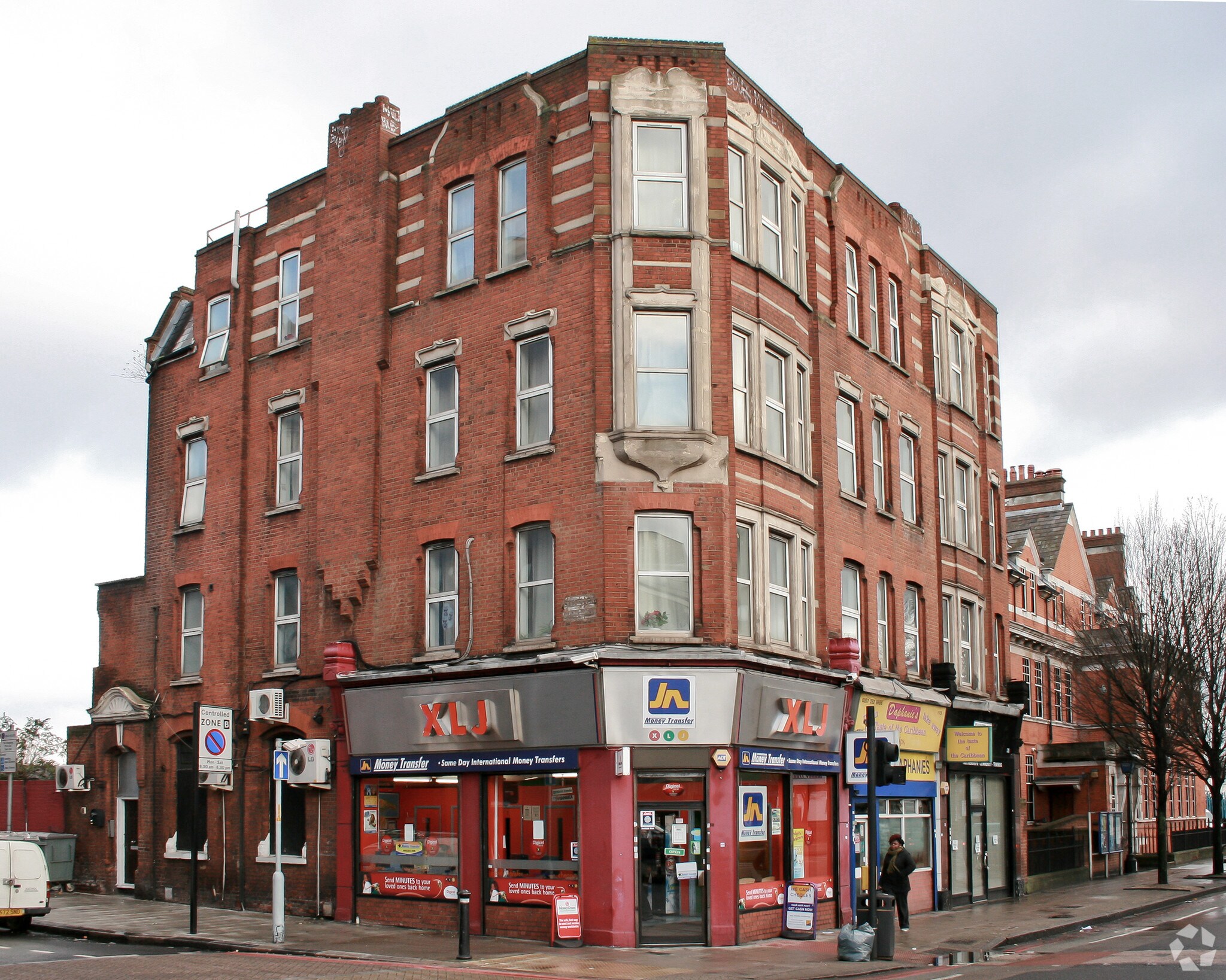171 Peckham High St, Londres à louer Photo principale- Image 1 de 4