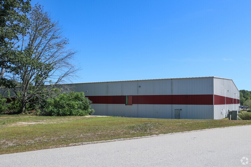 6 Airfield Dr, Rye, NH à vendre - Photo du bâtiment - Image 2 de 4