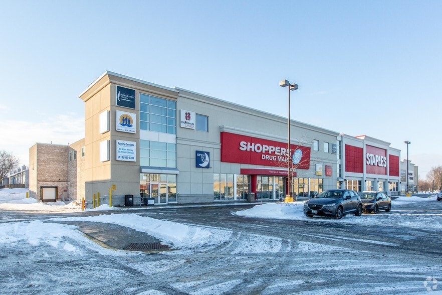 2148 Carling Ave, Ottawa, ON for sale - Primary Photo - Image 1 of 1