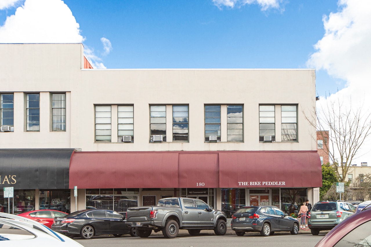 174-188 NE Commercial St, Salem, OR for lease Primary Photo- Image 1 of 10
