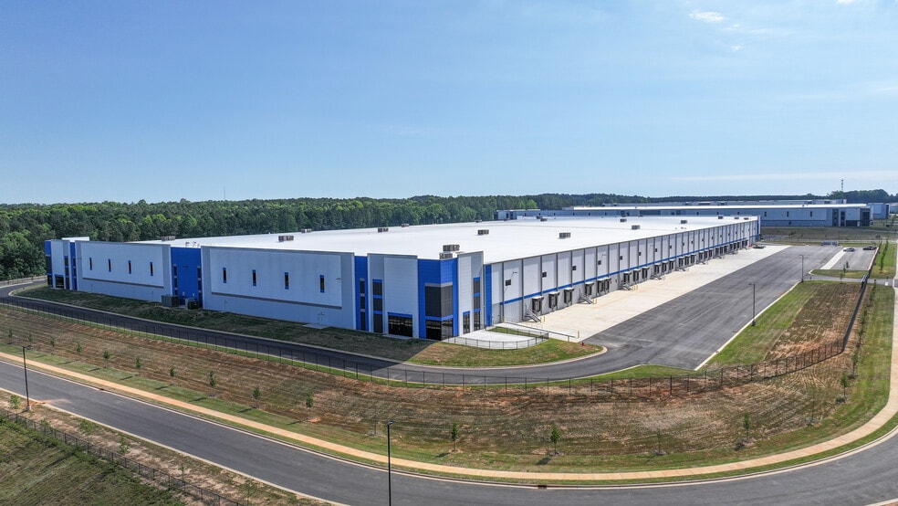 2545 Innovation Loop, Youngsville, NC for sale - Building Photo - Image 2 of 6