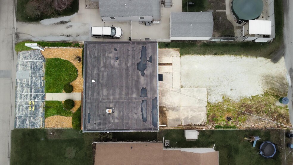 516 E Broadway St, Bradley, IL à vendre - Photo du bâtiment - Image 3 de 18