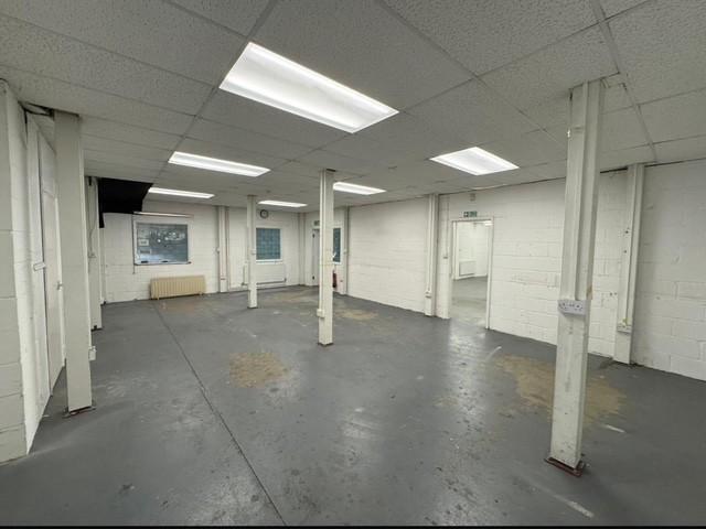 Farthing Rd, Ipswich à louer - Photo du bâtiment - Image 3 de 8