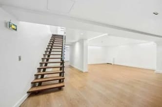 39 Rue Du Docteur Blanche, Paris for lease Interior Photo- Image 2 of 5