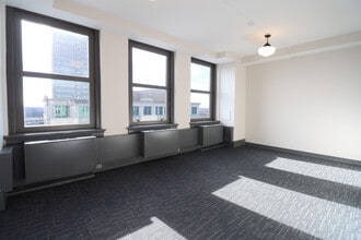 116 E Berry St, Fort Wayne, IN for lease Interior Photo- Image 1 of 4
