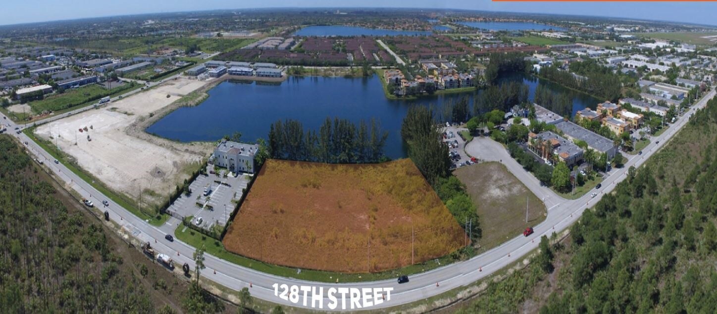 12700 SW 128th St, Miami, FL à vendre Photo du bâtiment- Image 1 de 1
