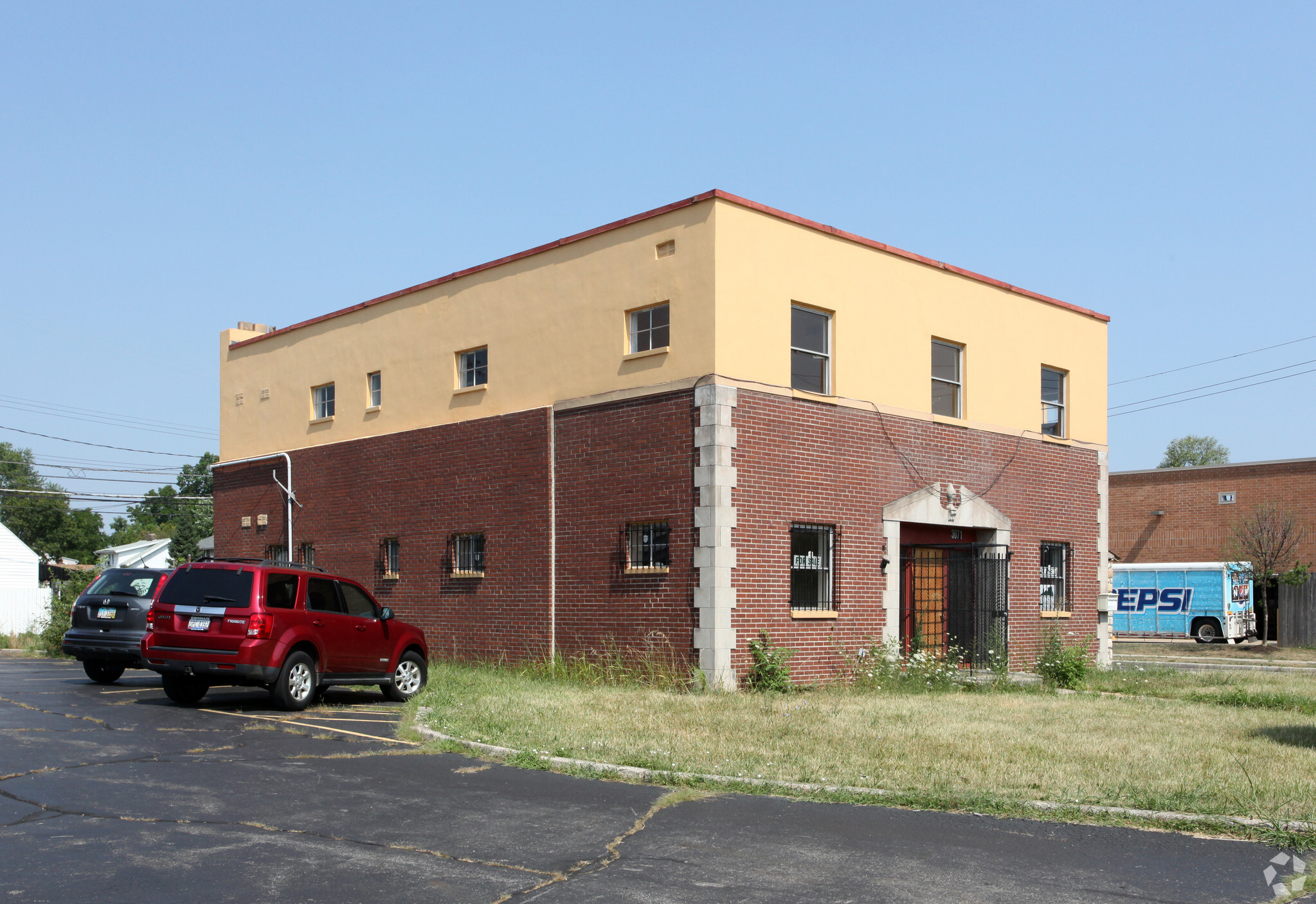 3071 Cleveland Ave, Columbus, OH for sale Primary Photo- Image 1 of 1