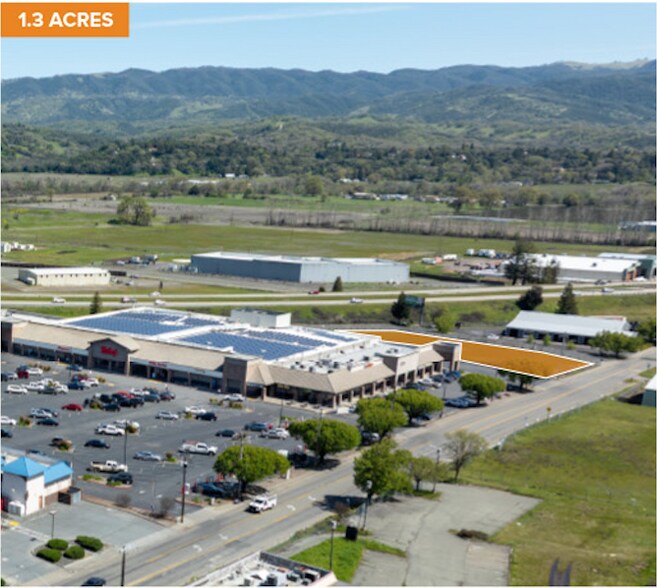 200 Ford Rd, Ukiah, CA à louer - Photo du bâtiment - Image 2 de 3
