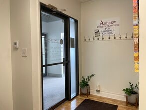 101 Emerson Ave, Pittsburgh, PA for lease Interior Photo- Image 1 of 11