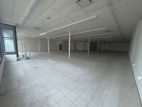 35-71 S Ocean Ave, Patchogue, NY à louer Photo intérieure- Image 2 de 2