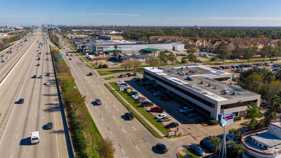 20501 Katy Fwy, Katy, TX à vendre - Aérien - Image 2 de 13