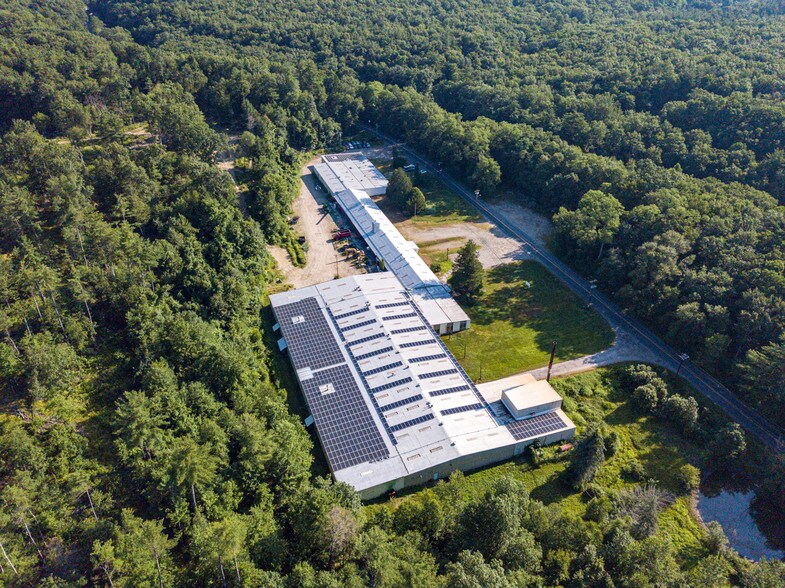 120 River Rd, Northampton, MA à louer - Photo du bâtiment - Image 1 de 9