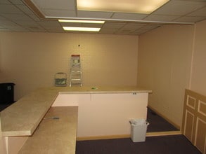 444 S Meridian St, Ravenna, OH for sale Interior Photo- Image 1 of 2