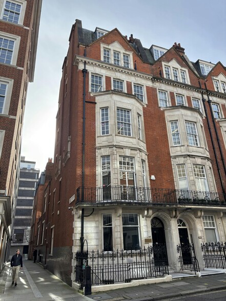 63 Grosvenor St, London for lease - Building Photo - Image 1 of 8
