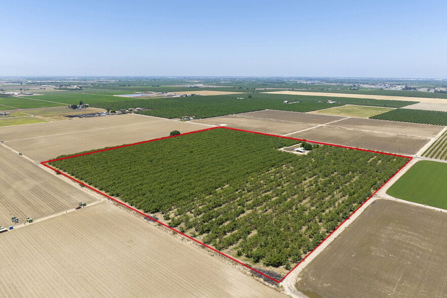 3718 W Tuolumne Rd, Turlock, CA for sale - Primary Photo - Image 1 of 19