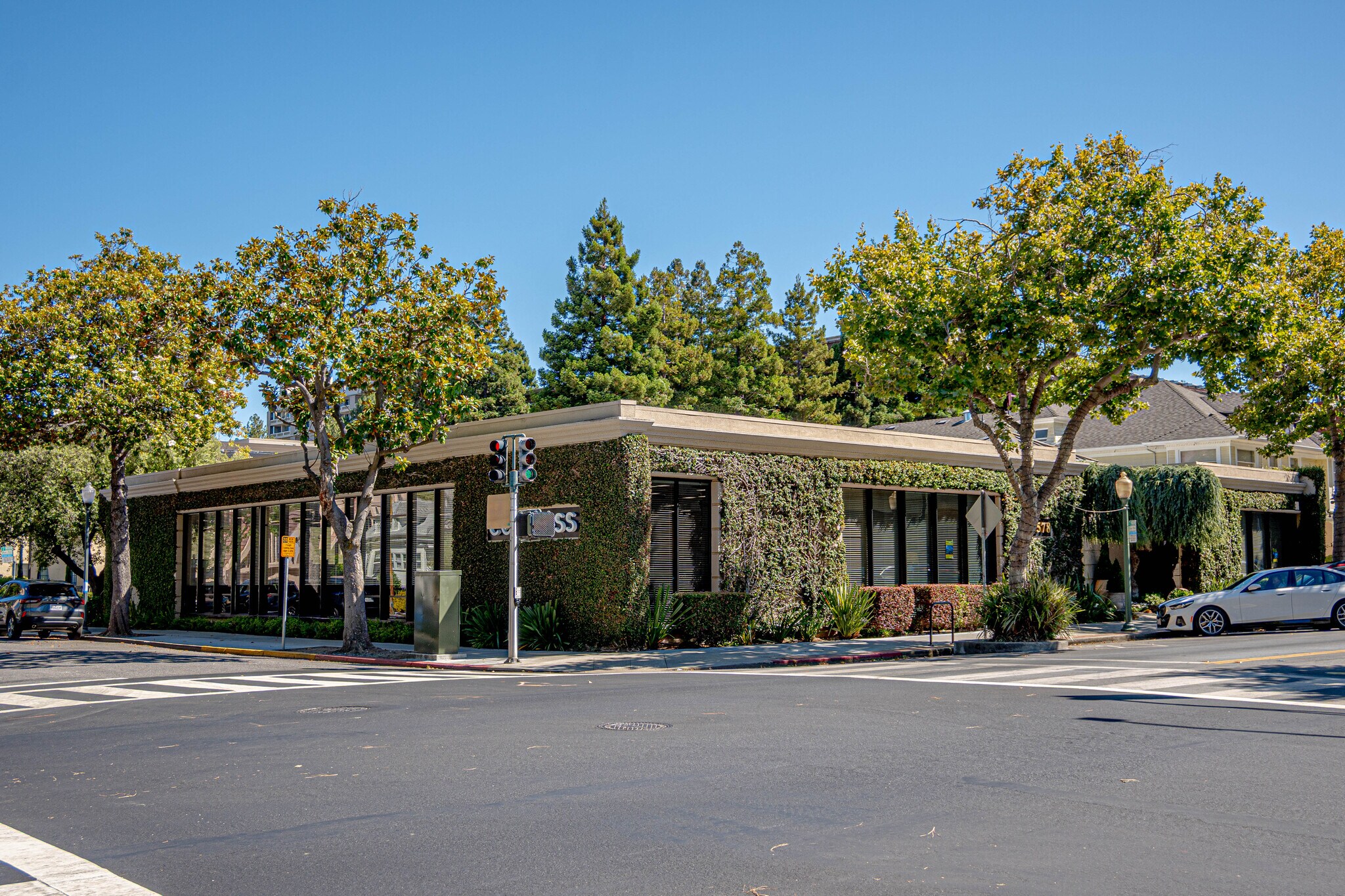 568-578 University Ave, Palo Alto, CA à vendre Photo du bâtiment- Image 1 de 1