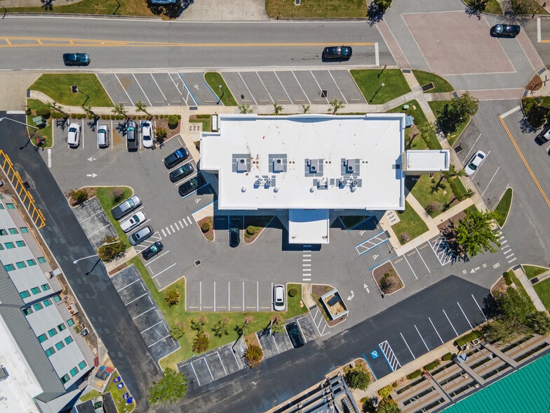 309 State St E, Oldsmar, FL for lease - Building Photo - Image 3 of 7