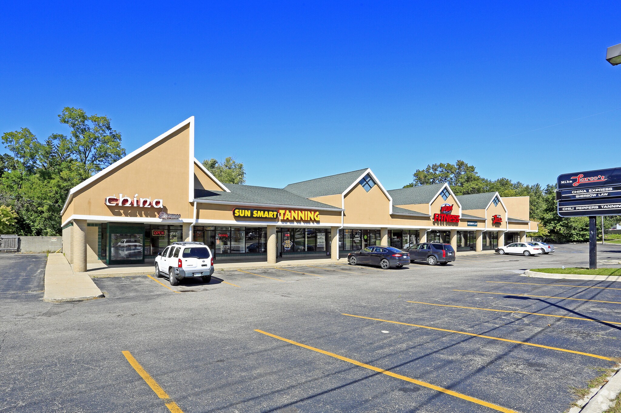 2442-2458 Orchard Lake Rd, Sylvan Lake, MI for lease Primary Photo- Image 1 of 11