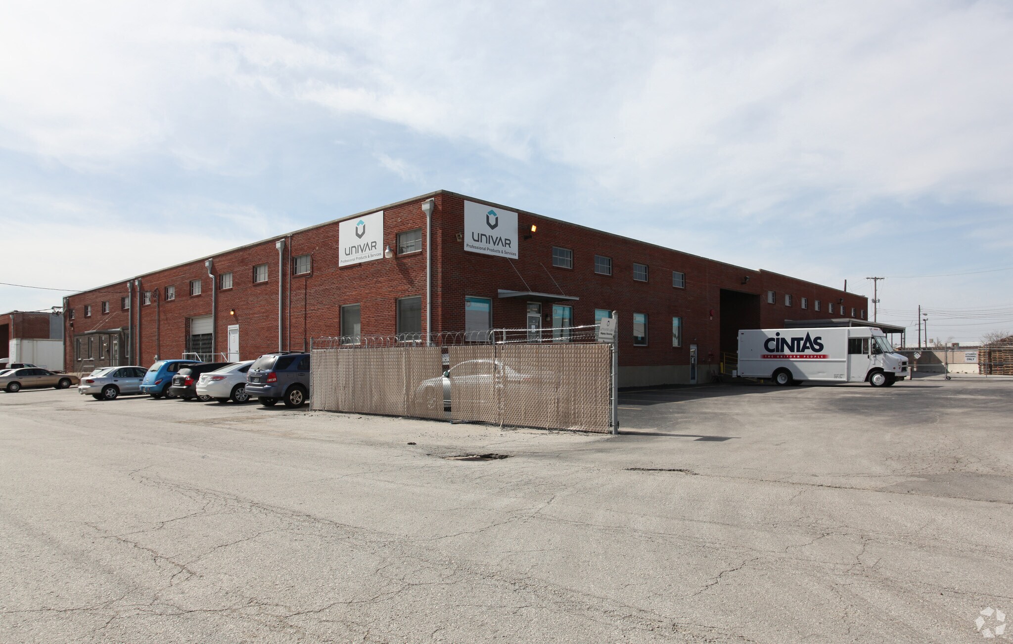 1123 Bedford Ave, North Kansas City, MO for lease Primary Photo- Image 1 of 3