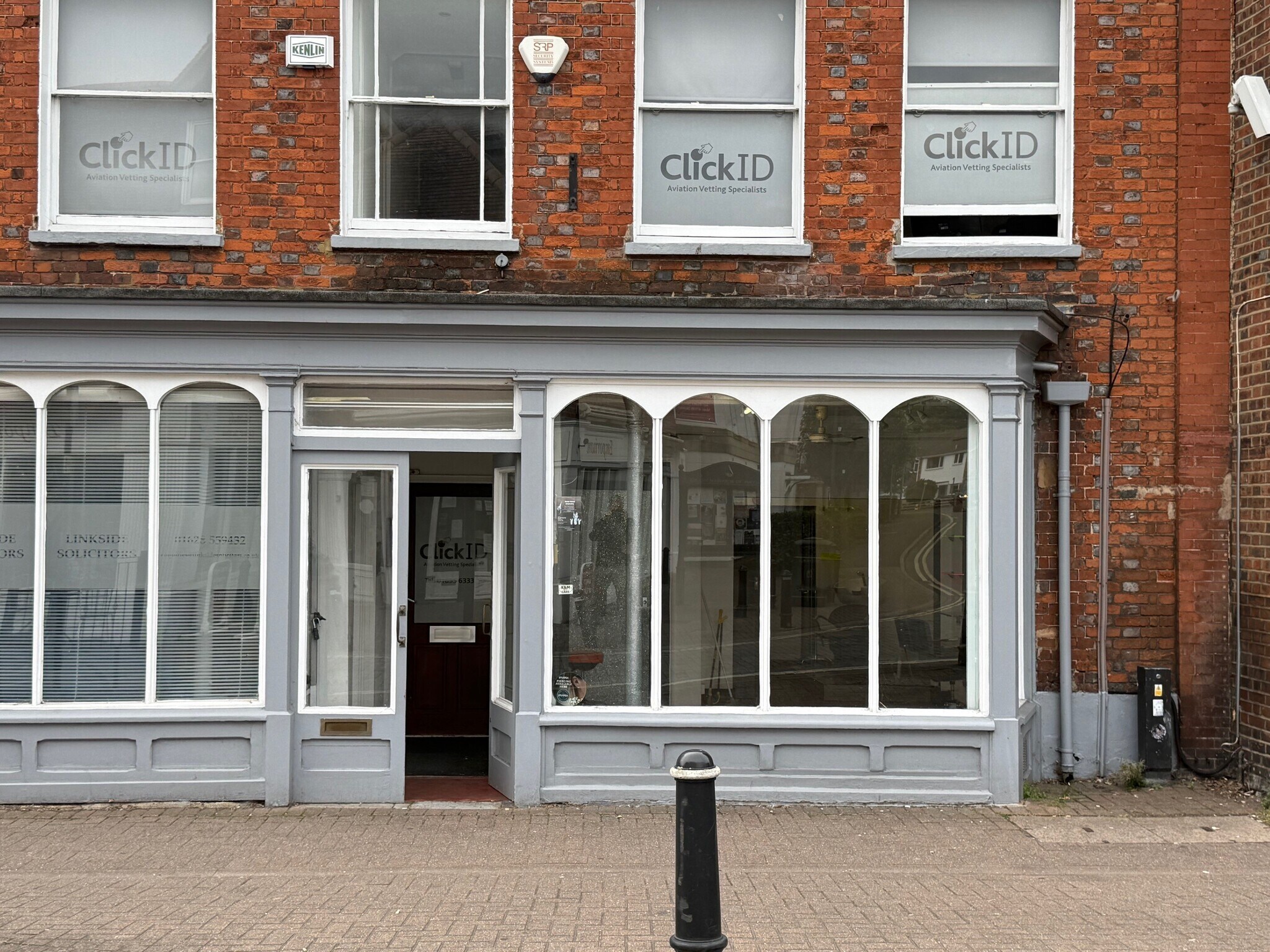 71 High St, Burnham à louer Photo principale- Image 1 de 7